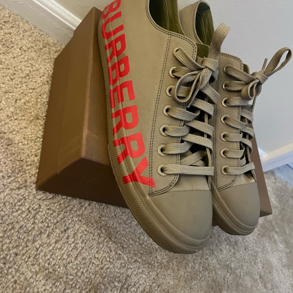 Burberry Khaki Sneakers with Red Branding